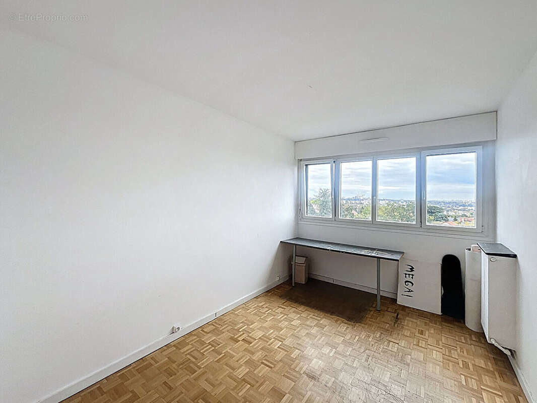 Appartement à FONTENAY-AUX-ROSES