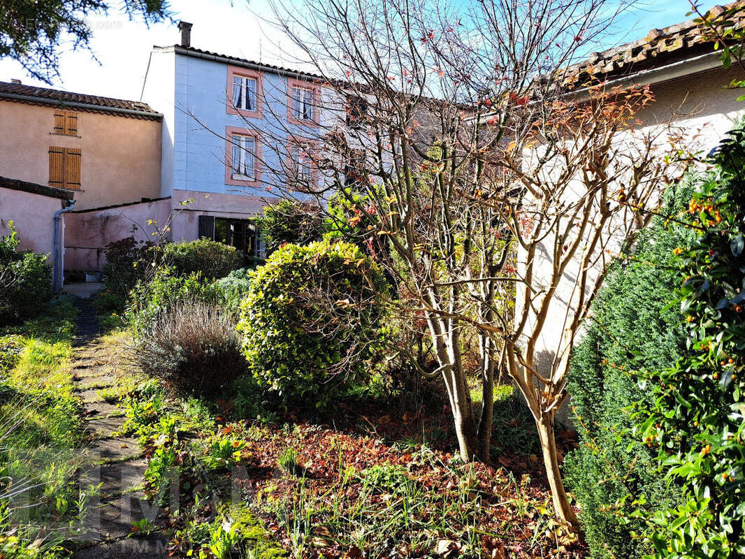 Maison à NEBIAS