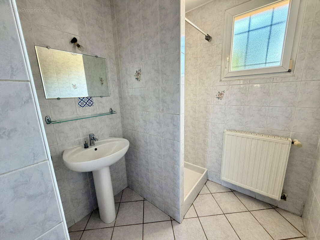 Vente pavillon avec accès de plain-pied, sur terrain de 8,12 ares CORBENAY - photo 8