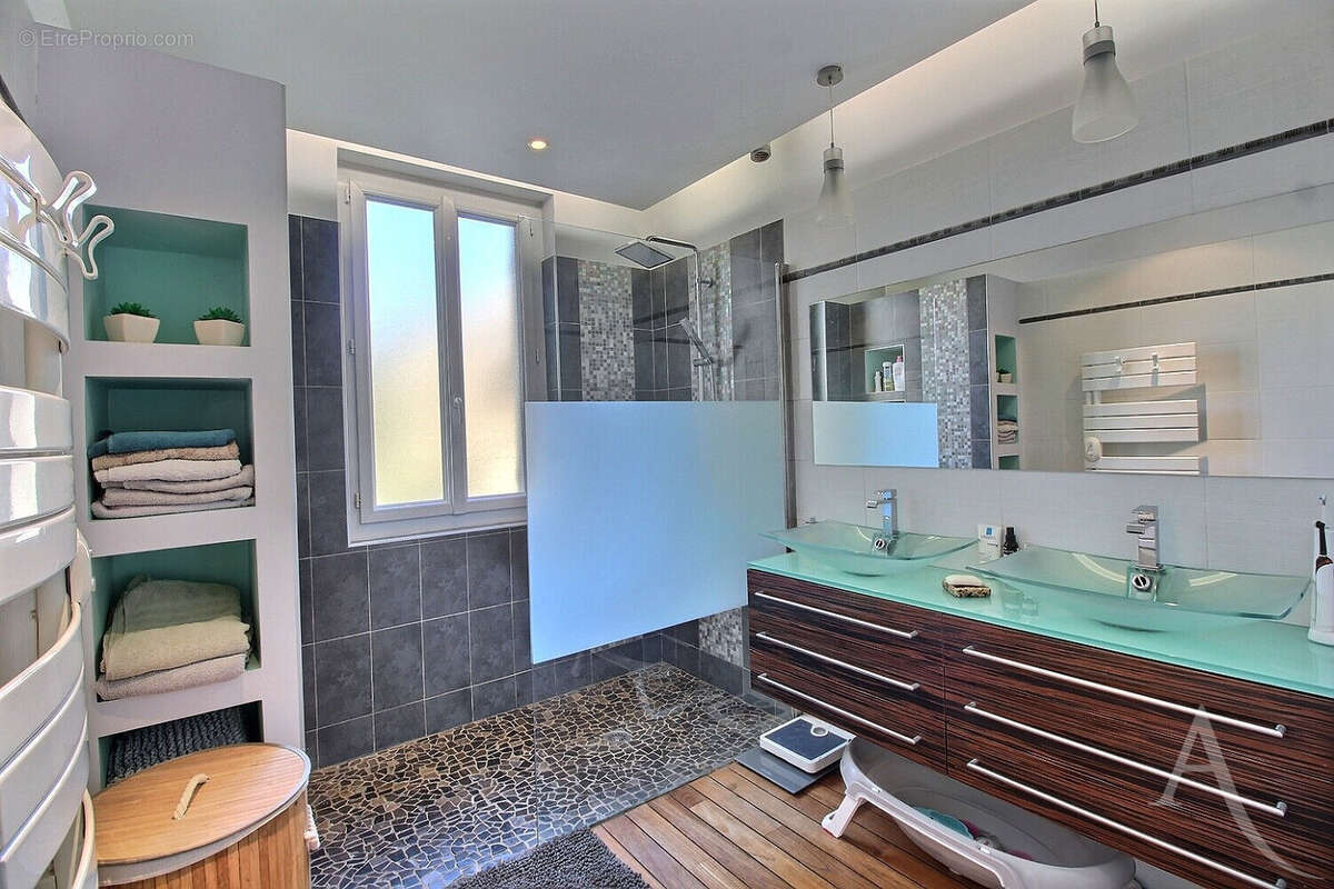 Maison Cadaujac 150 m2 avec piscine et garage - photo 9