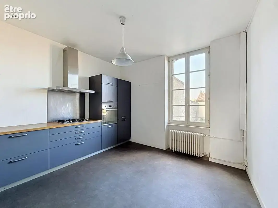 Carcassonne rue Antoine Marty - Appartement de caractère en duplex de 147 m², 3 chambres et faibles charges - photo 6