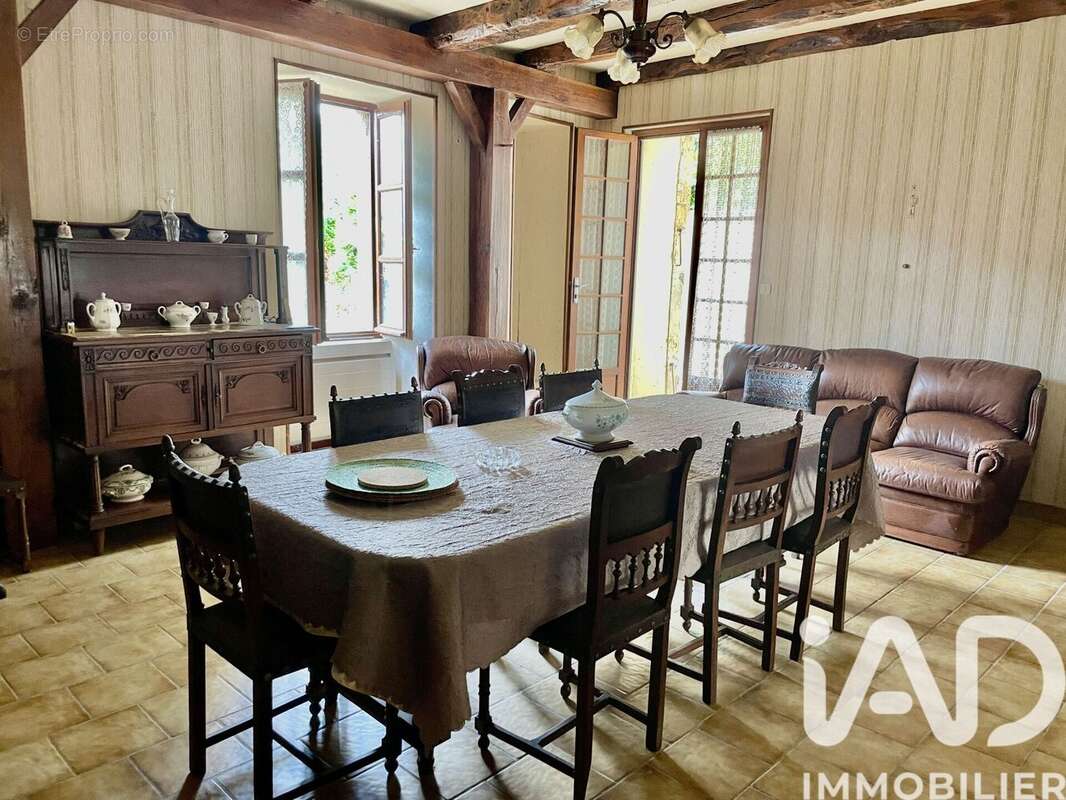 Photo 5 - Maison à MIALET