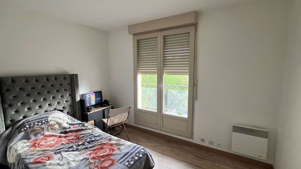 Appartement à LA FERTE-ALAIS