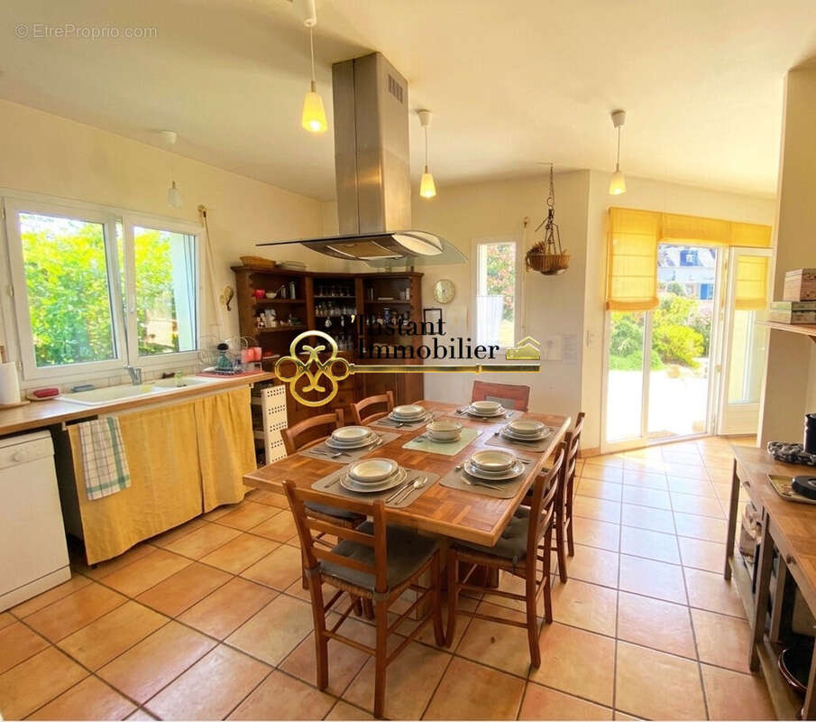 Maison Plougasnou 7 pièce(s) 170 m2 - photo 8