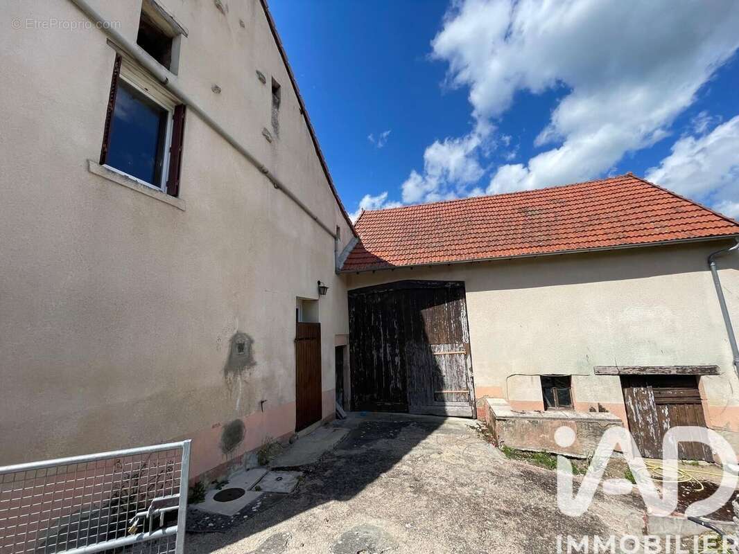 Photo 2 - Maison à SERVANT