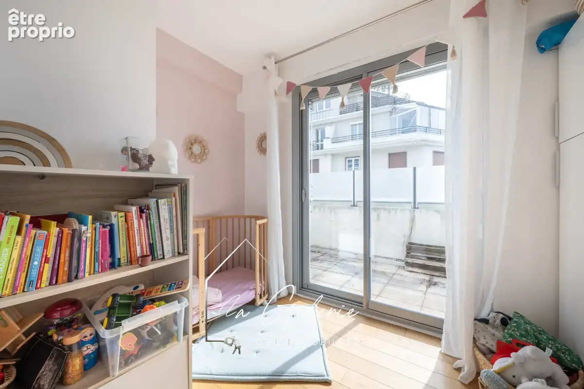 Magnifique appartement en dernier etage avec terrasse hyper centre de grenoble - photo 18