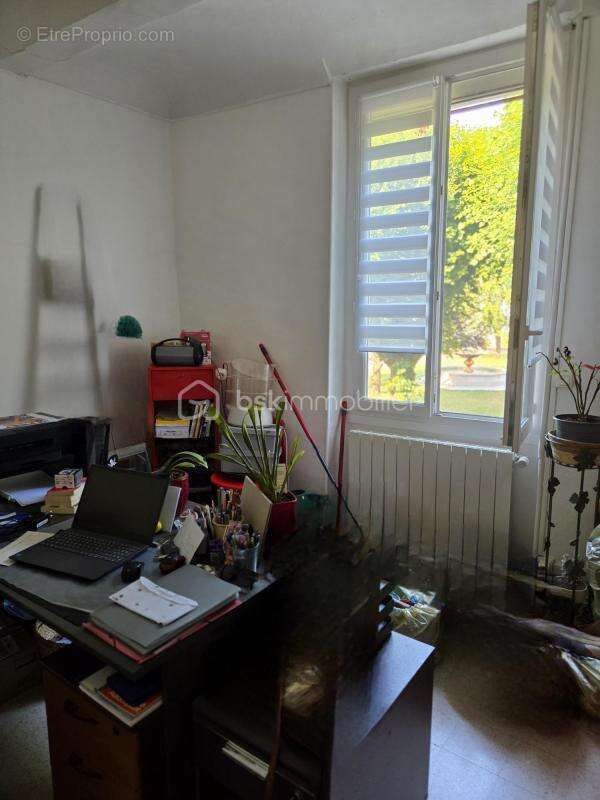 Immeuble de rapport 254 m2 avec cabinet libéral et 2 appartements + panneaux photovoltaïques - photo 11