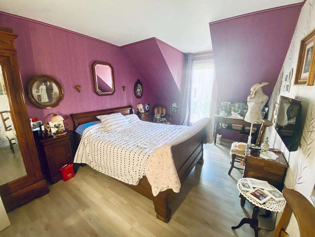 Maison à CROISSY-BEAUBOURG