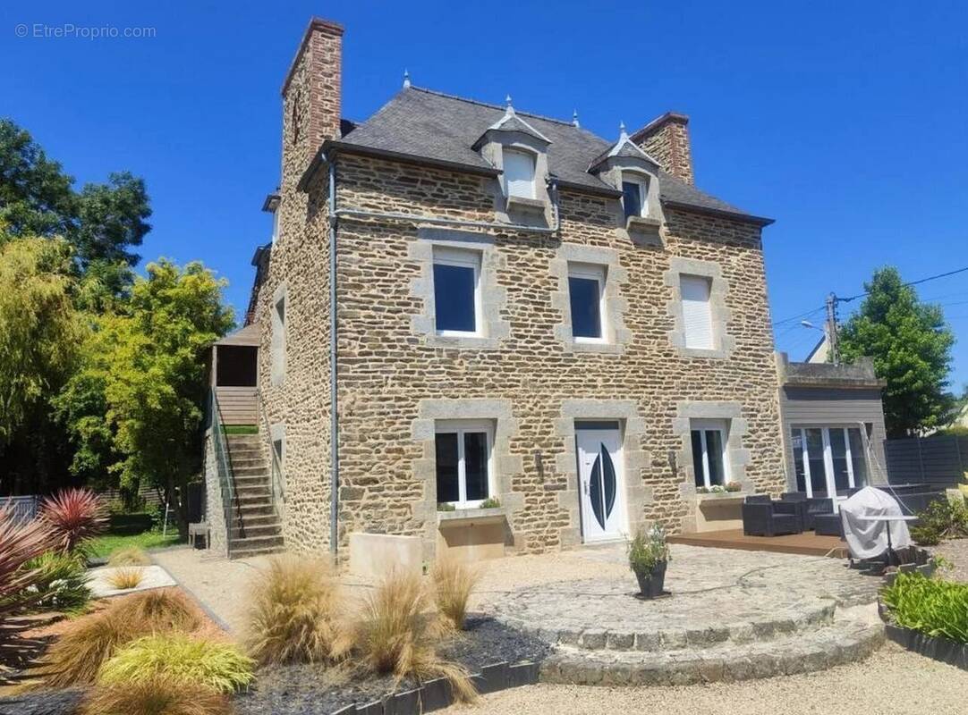 Maison à PLESLIN-TRIGAVOU