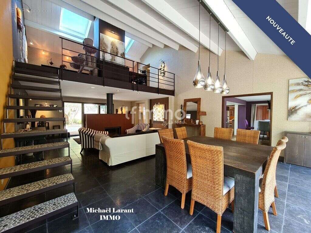 Maison à SAINT-GENEST-D&#039;AMBIERE