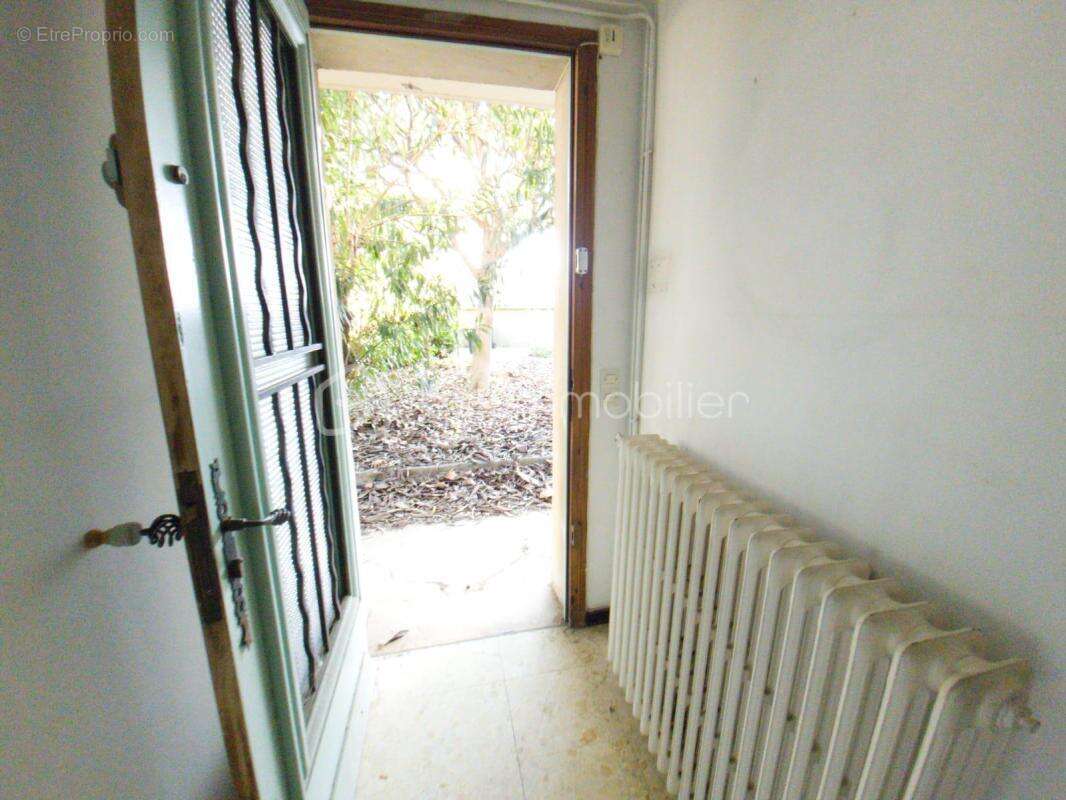 Maison 6 pièces  avec extérieur et grand garage - photo 10
