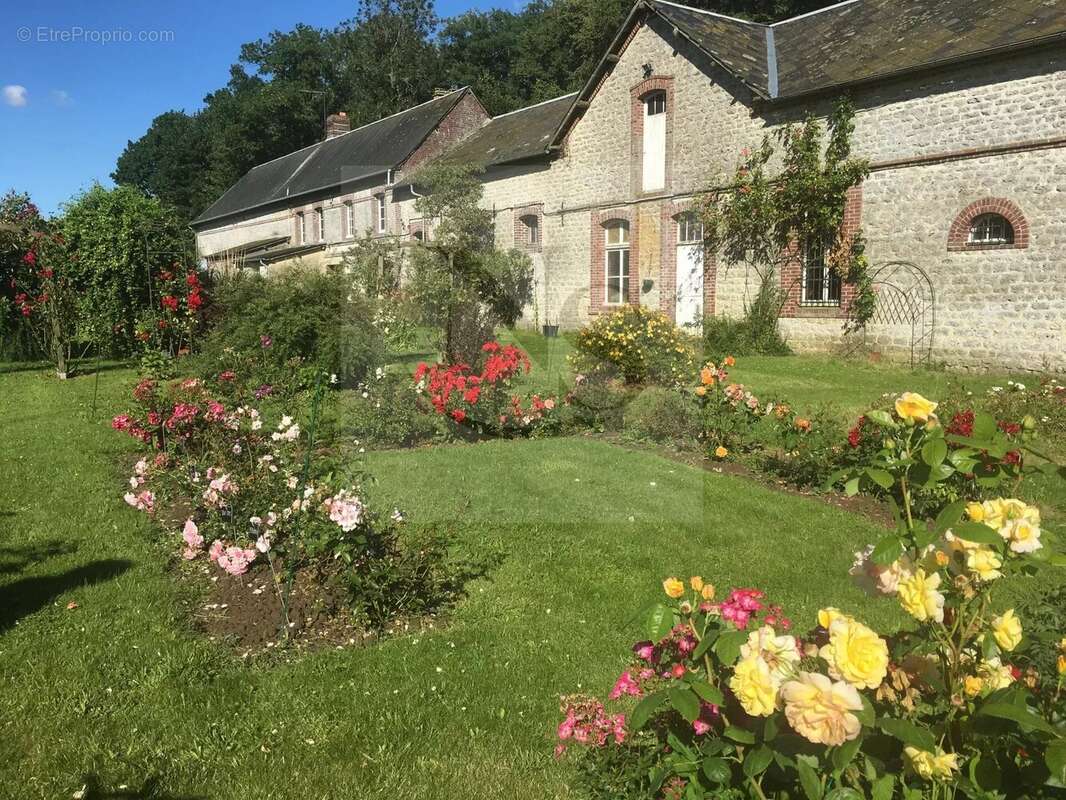 Maison à FORGES-LES-EAUX