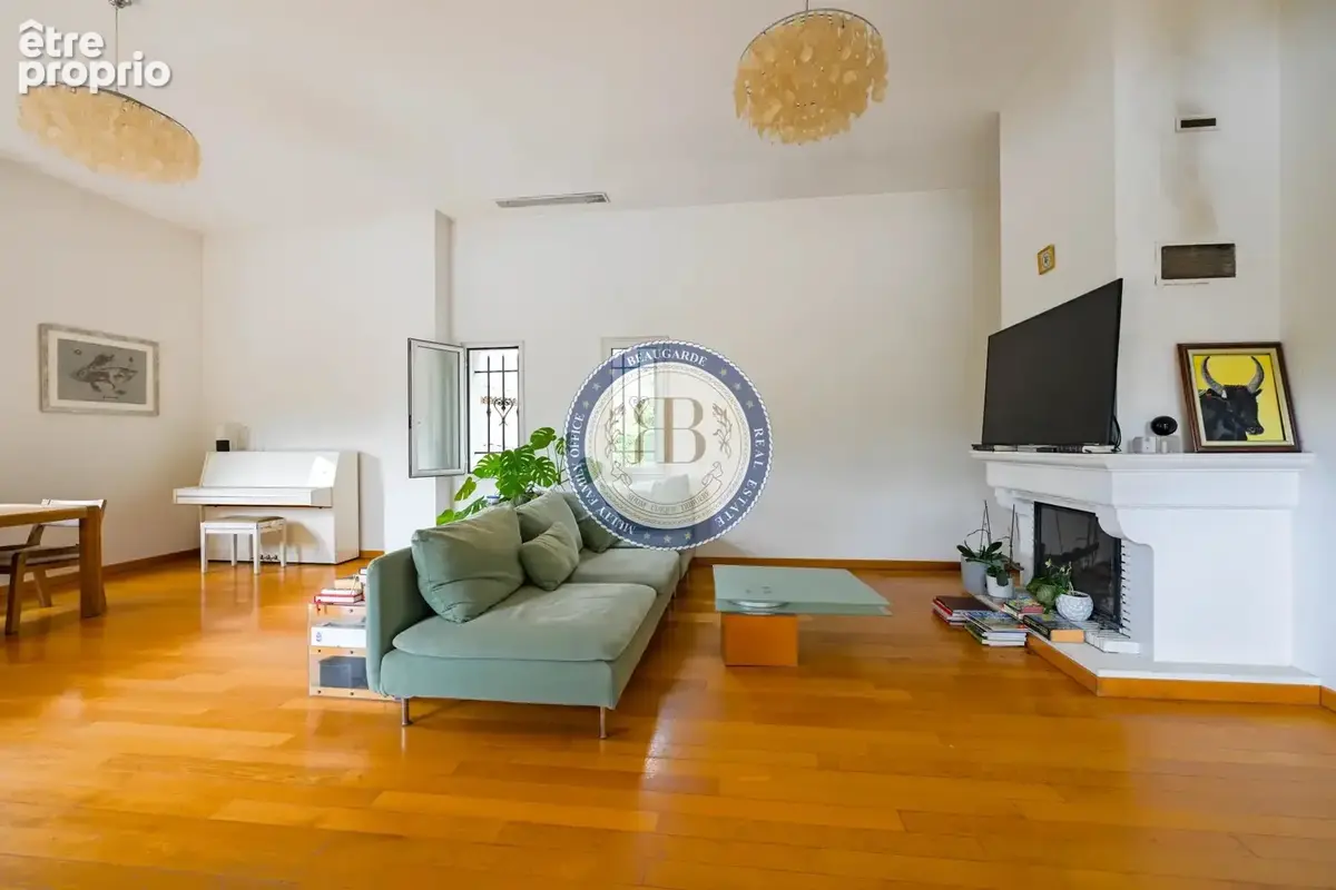 Aux portes de Valbonne – Villa néo-provençale de 192 m²– Panorama d'exception – Terrain de 4 928 m². - photo 18