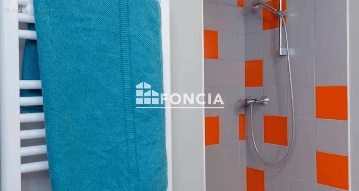 Appartement à COLOMBES