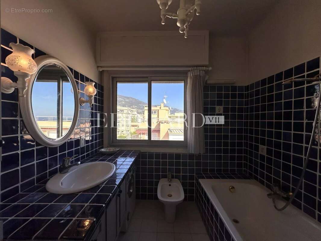 Appartement à MENTON