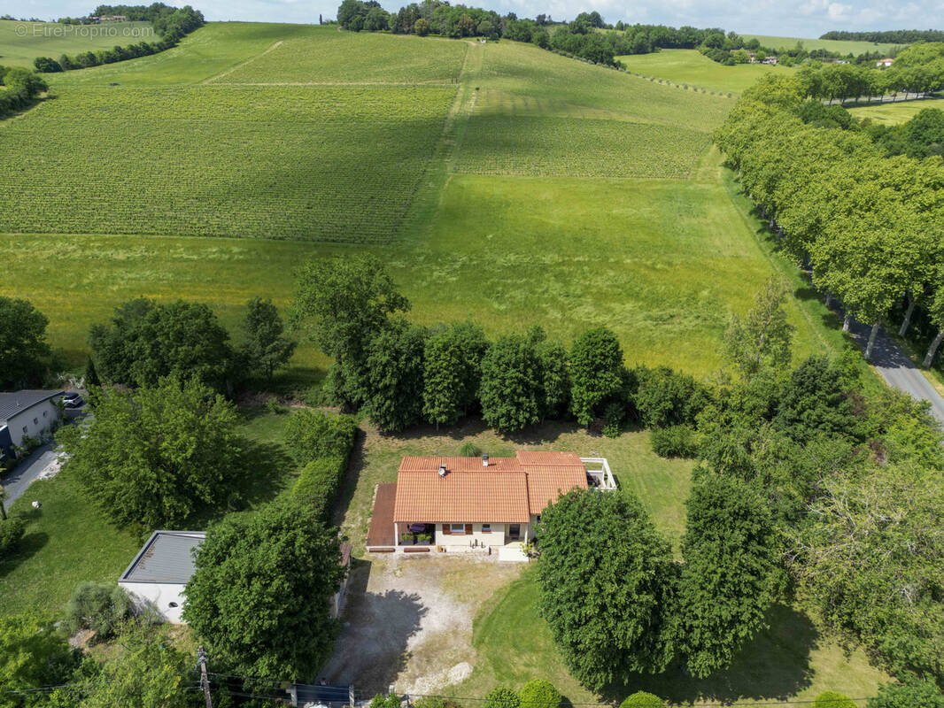 Maison à GIROUSSENS