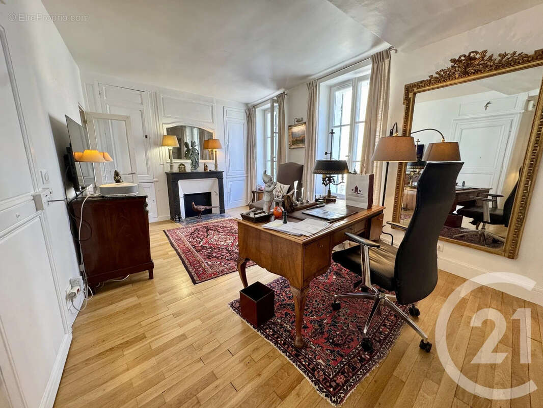 Maison 293 m² à Fontainebleau  - photo 14