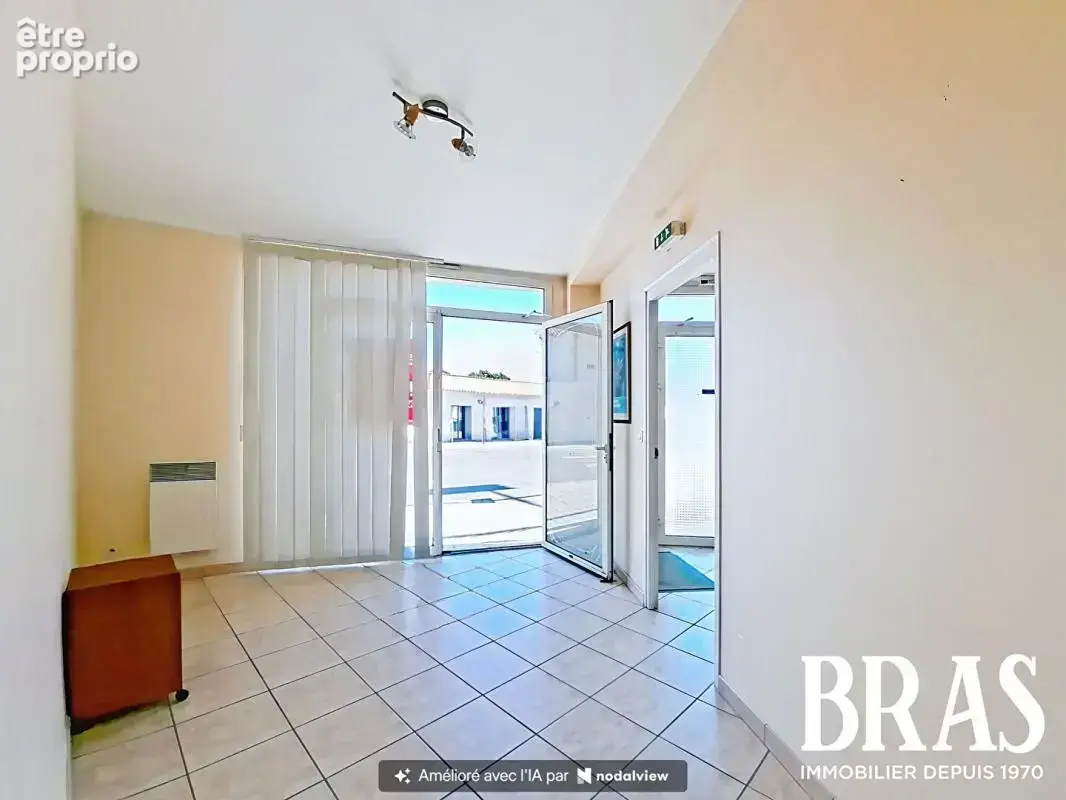 Local commercial Les Sables D Olonne 33 m2 - photo 4
