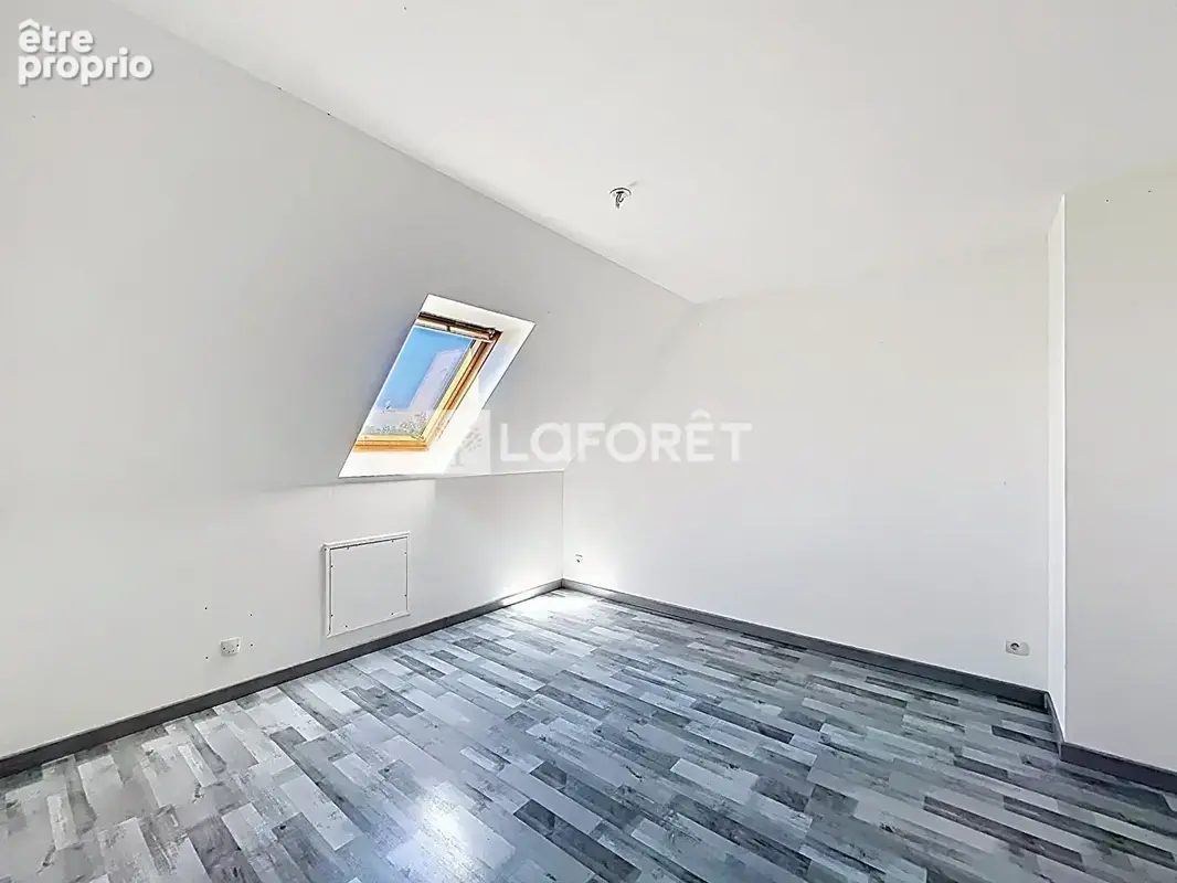 Maison Familiale Chaingy 7 pièces 141 m² - photo 12