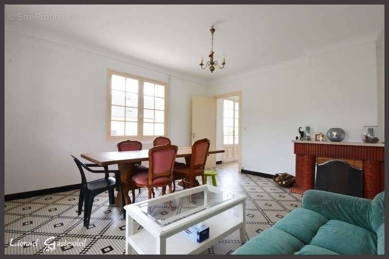 Maison à GARDONNE