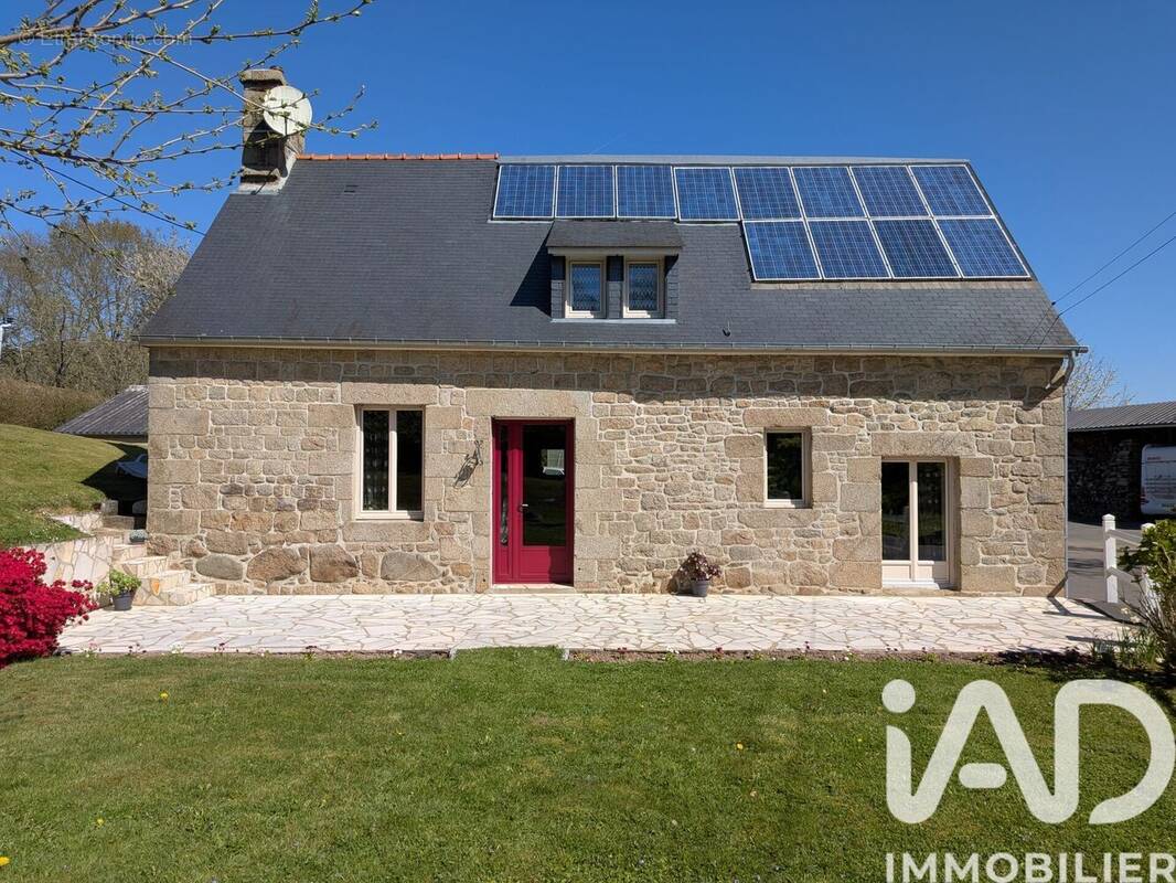 Photo 1 - Maison à LOUVIGNE-DU-DESERT