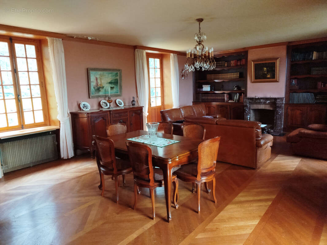 Maison à CLERMONT-FERRAND