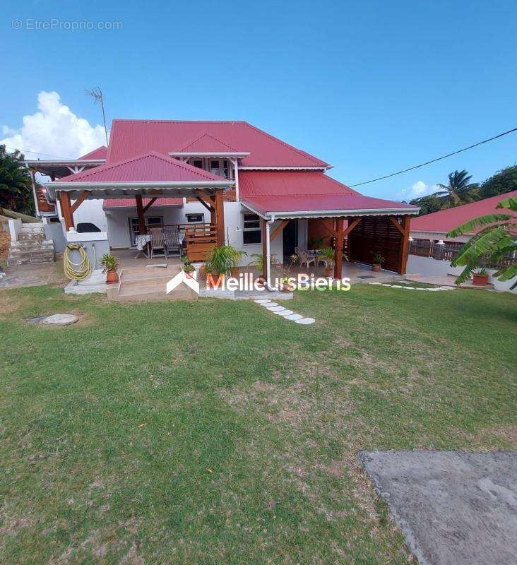 Maison à TERRE-DE-HAUT