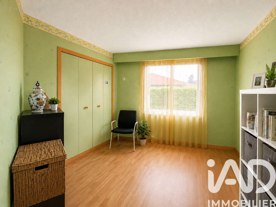 Maison 130 m² à Lannemezan  - photo 9