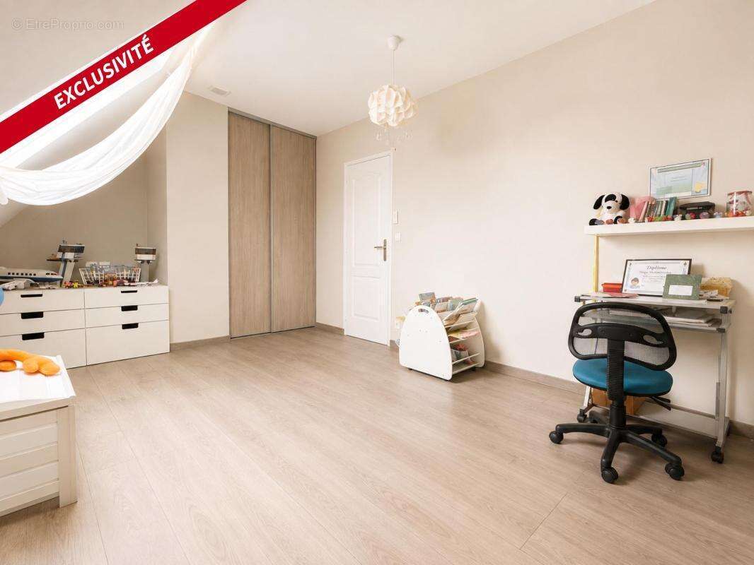 Maison familiale de 152 m² – Performances énergétiques exceptionnelles – Terrain de plus de 1 000 m² - photo 18