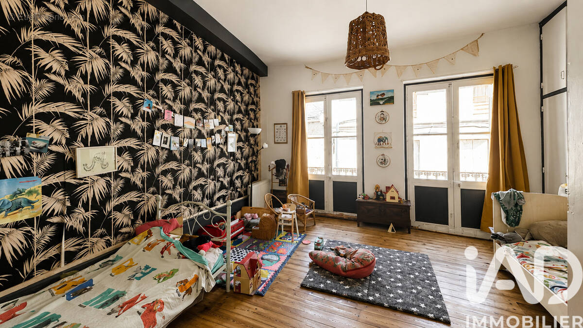 Photo 1 - Maison à CHATELLERAULT