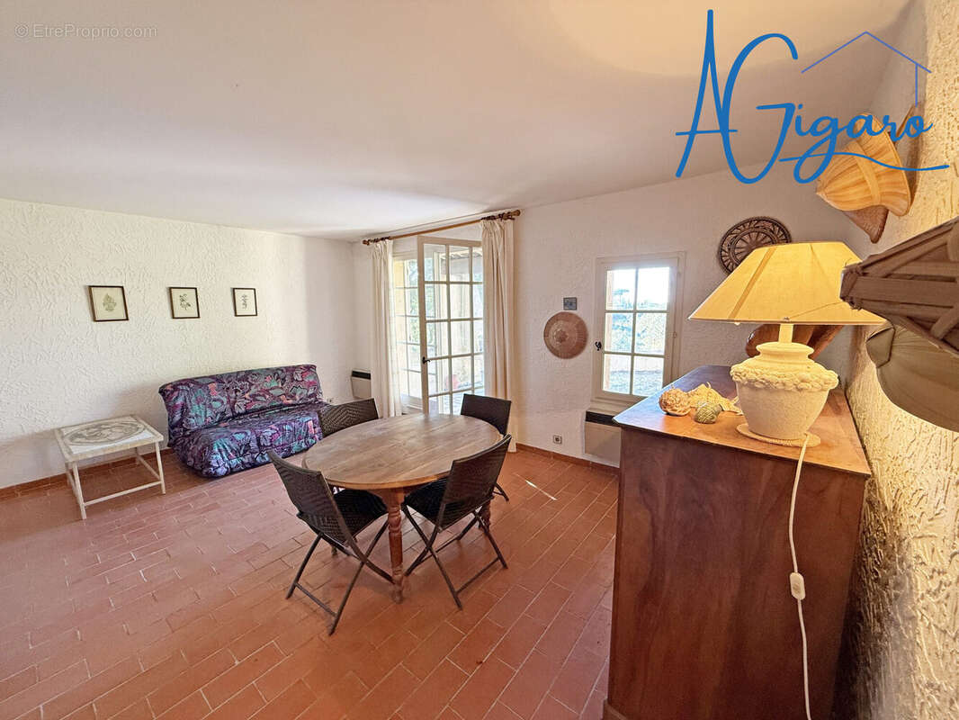 Maison à LA CROIX-VALMER