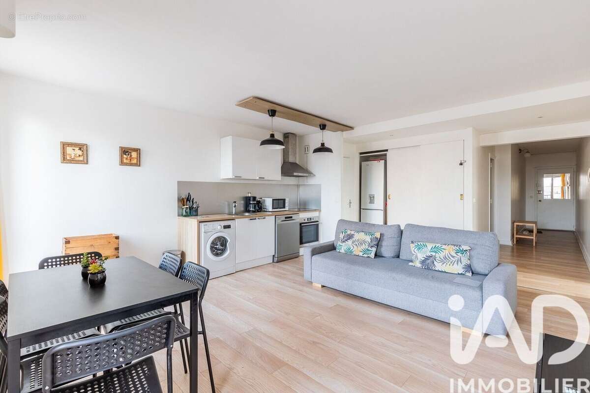 Photo 3 - Appartement à CHOISY-LE-ROI