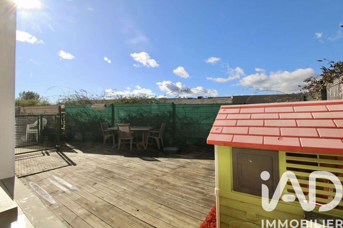 Photo 3 - Maison à LA BOUILLADISSE