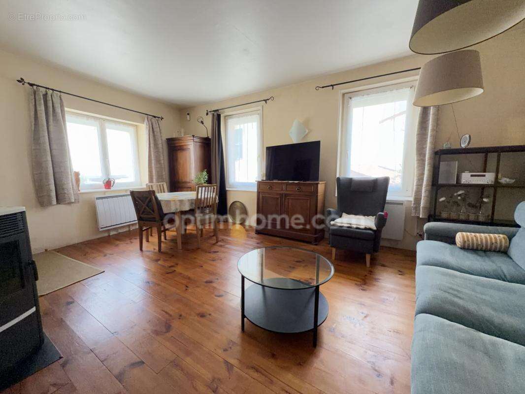 Maison de ville 76 m² avec extérieur et cave - photo 2