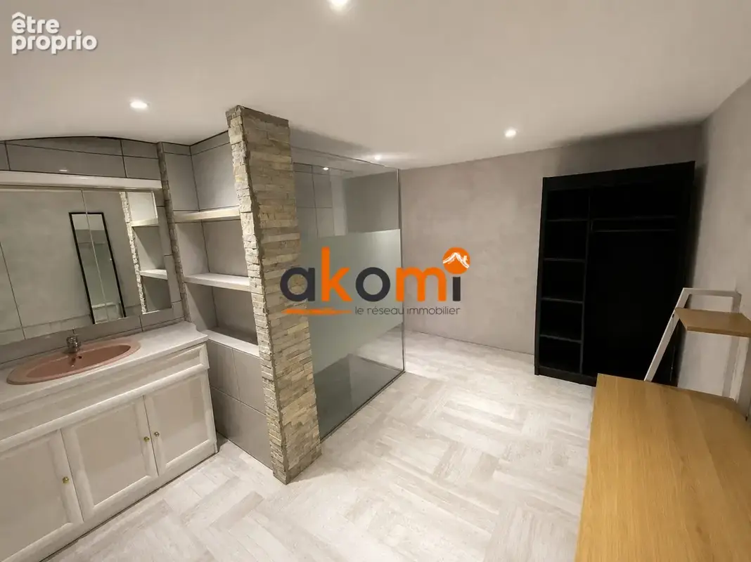 Maison 143 m² à Etival-Clairefontaine  - photo 4