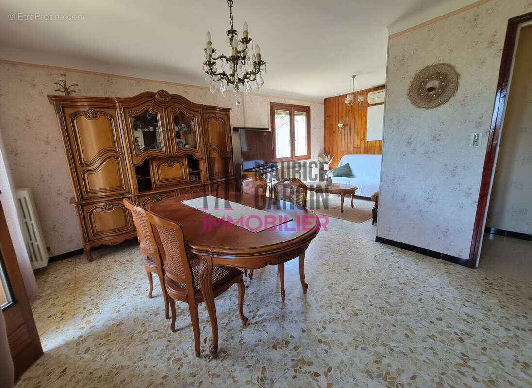 Maison 111 m² à Laudun-L'ardoise  - photo 5