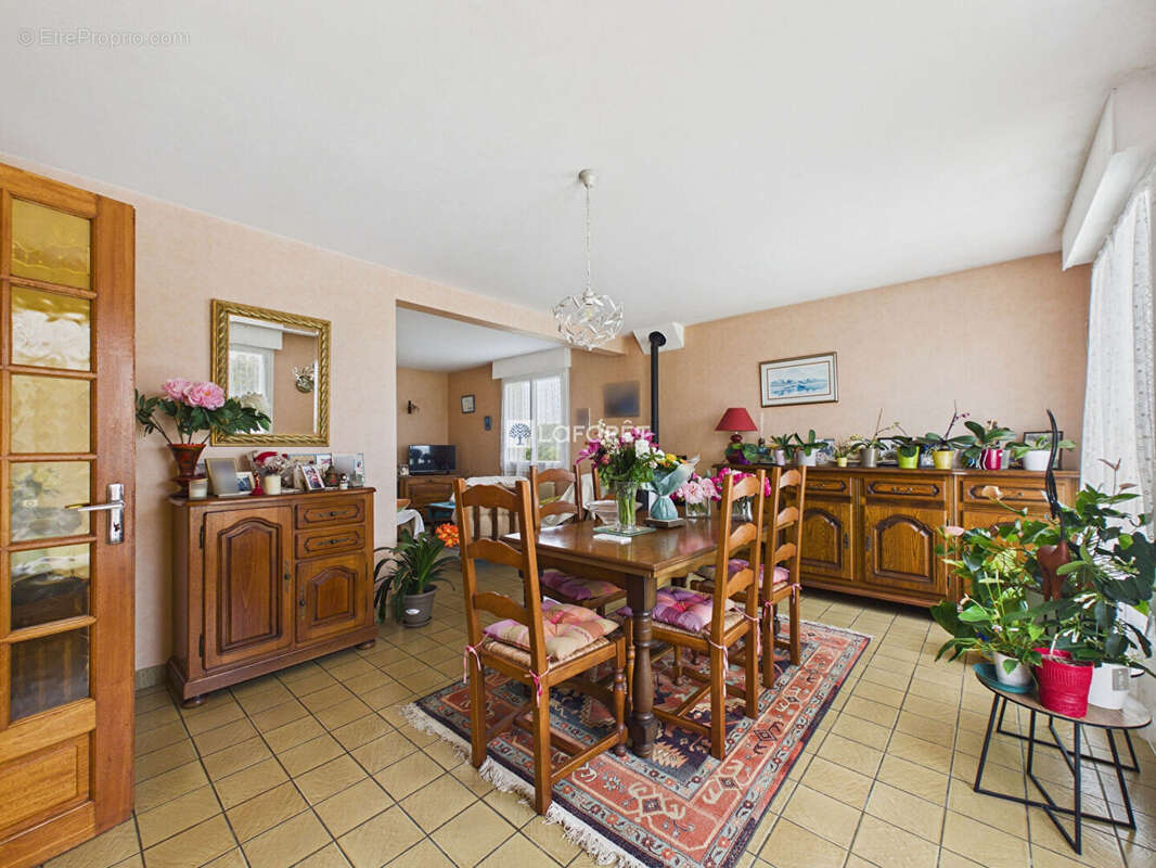 Maison à PLONEOUR-LANVERN