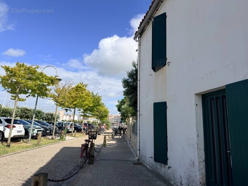 Maison à SAINT-MARTIN-DE-RE
