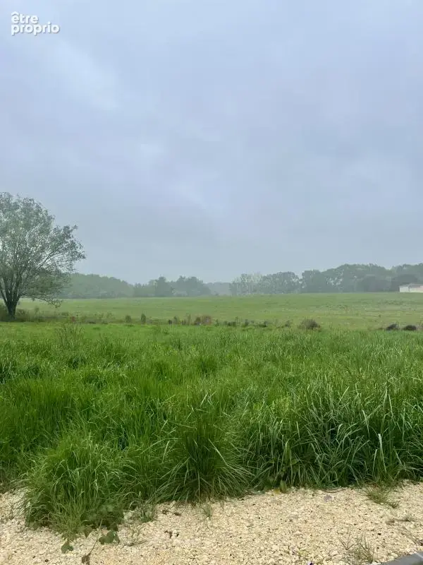 Terrain à BARON