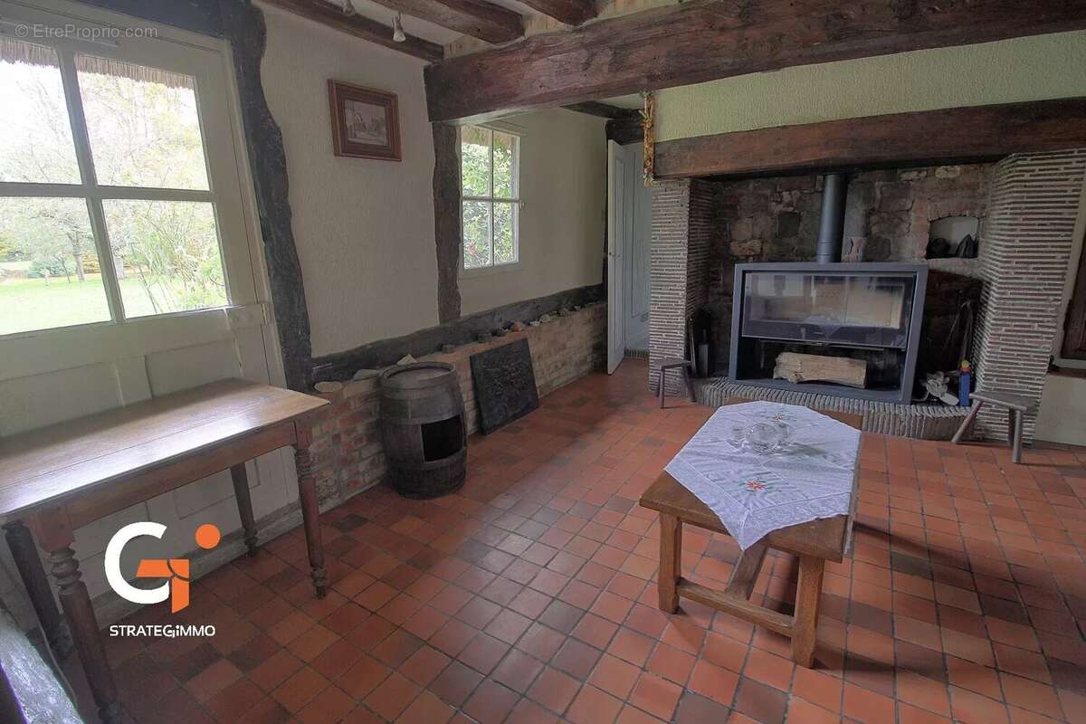 Maison à DOUDEVILLE