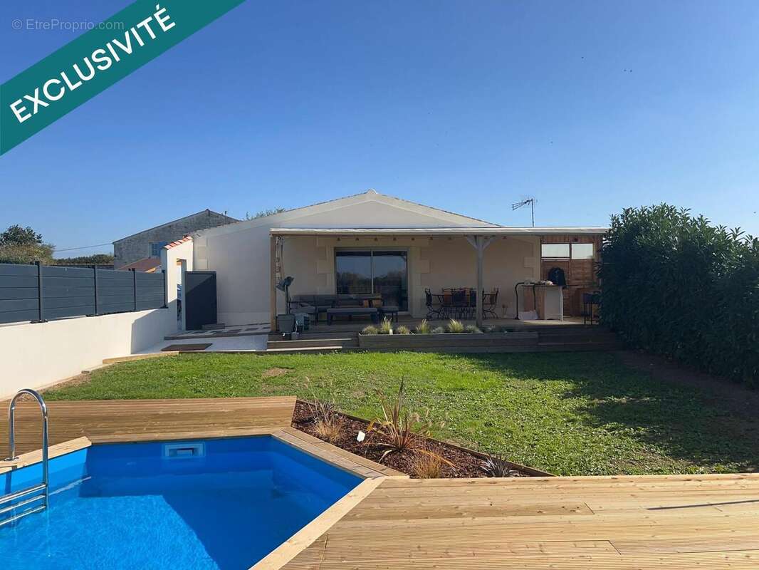 Photo 2 - Maison à LA RONDE