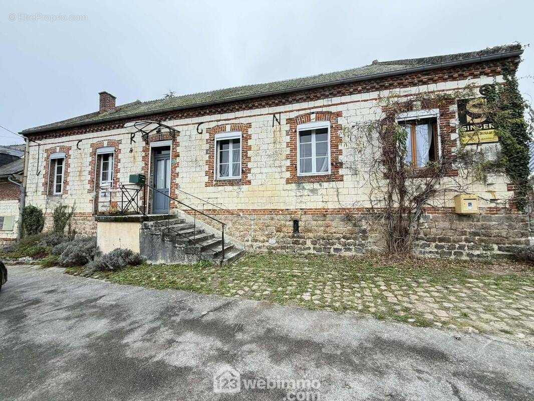 Vous serez charmés par cette maison pleine de charme - Maison à MONCEAU-LES-LEUPS