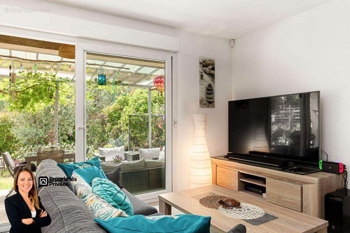 Maison 3 pièces de plain-pied avec jardin, cave et parking privatif avec borne - photo 6