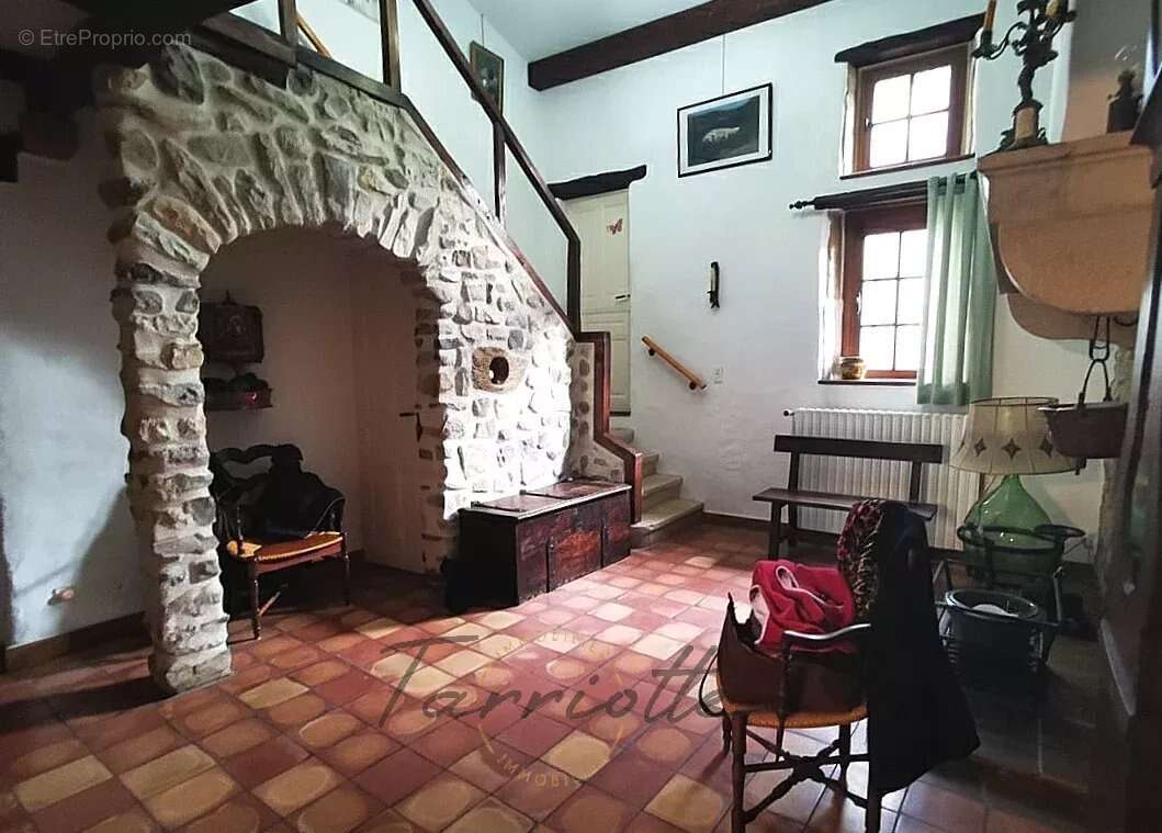 Maison à SAVASSE