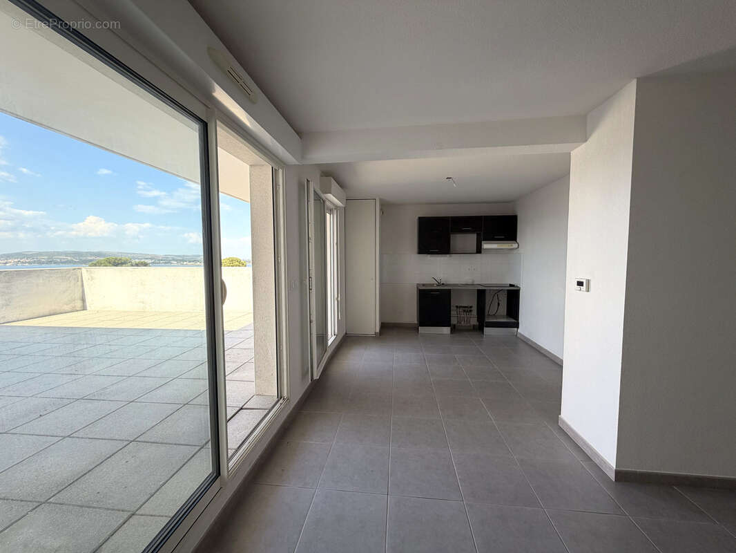 Sète, bas Saint Clair, appartement 3 pièces avec vue, terrasse, - photo 6