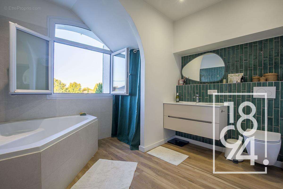 Maison à AIX-EN-PROVENCE