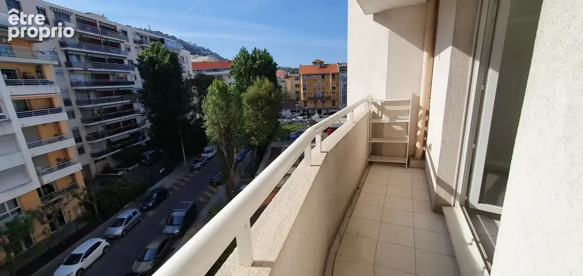 Nice est en exclusivitte 2 pieces de 30m2 vendu loue+ parking - photo 7