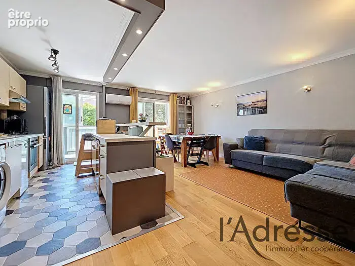 RARE ! Appartement rénové 3 pièces 66m² avec GARAGE !! - photo 4