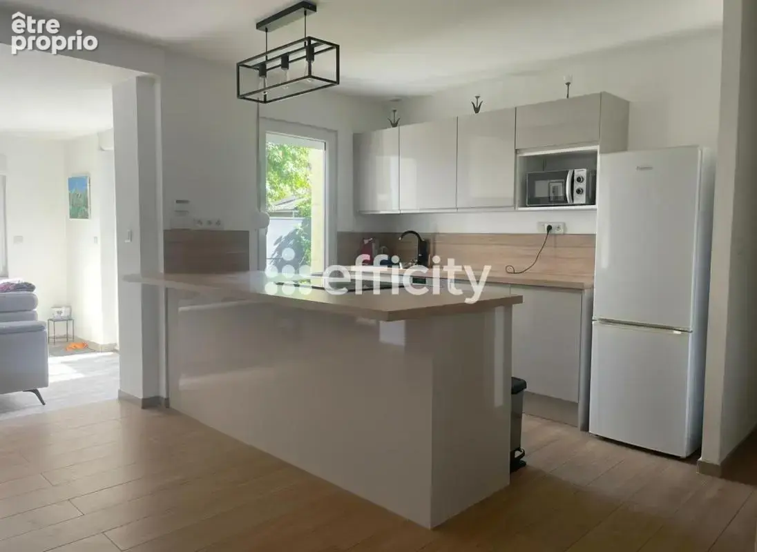 Maison 92 m² à Mons-En-Baroeul  - photo 4