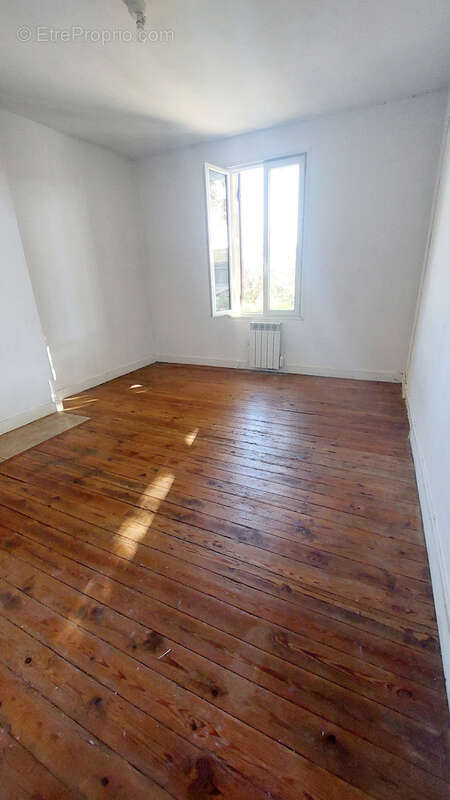 Maison à LOUPIAC-DE-LA-REOLE